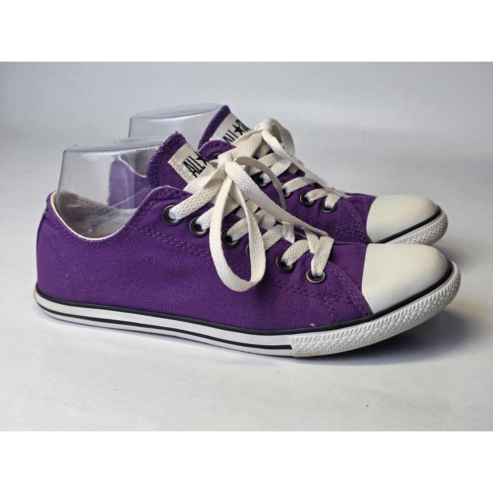 Converse All Star Men's Sneakers Size 5 Women's Size 7 Purple Lace Up Shoes